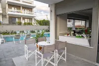 Heraclea Suites - Beach