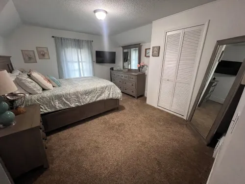 Cozy Chic of Cheboygan Private Upper Level Suite