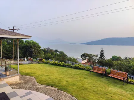 Jumbo Paradise Отели в г. Джвханд Апати