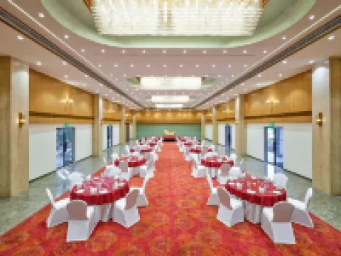 Tulip Inn Bhopal Hotels in Bhopal