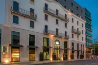 DoubleTree by Hilton Lisbon - Fontana Park Hotels in Lissabon
