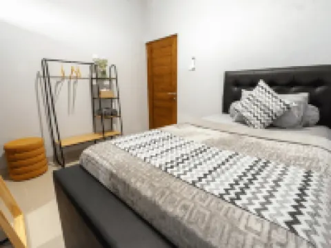 Omago Dean Villa 3BR with private pool Godean otelleri