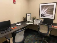 캔들우드 스위트 비즈마크 버레이 카운티 호텔