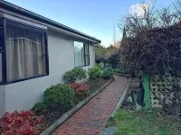 Rare Gem in heart of Central Queenstown next to supermarket and gas station