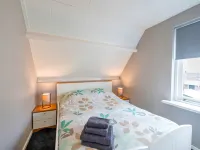 Peaceful Family Home in Elim Hotels in Hollandscheveld