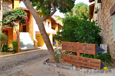 Porto Antigo Holidays