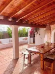 Authentic & spacious Villa with amazing pool