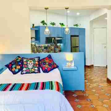 New Remodel / Spanish Chic Suite on the Cabo Marina Rooms