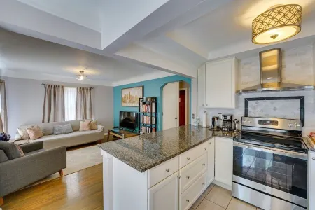 Stylish & Fully Furnished Home