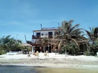 True beachfront apartment at ground level Các khách sạn ở 