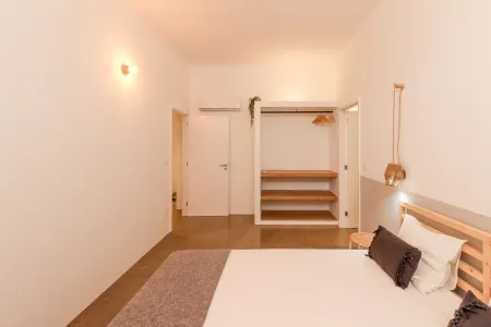 Atelier 321 |Beach |River |Terrace |OPorto |Gaia Отели в г. Каниделу