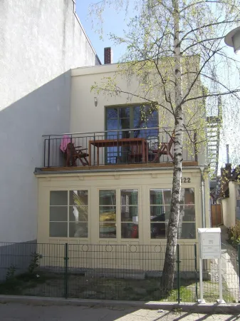 comfortable 4-star roof terrace apartment, quiet and central