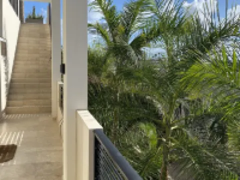 Palapa Suite # 6, walk to Eagle Beach 鷹海灘酒店