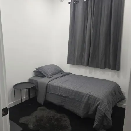 Quiet bright 2 bedroom 1 bathroom suite in town!