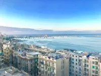 FREE AIRPORT PICK UP beautiful sea view Apt,in the heart of Alexandria Hotels in 