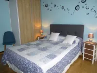 Basque house located between sea and mountains. Hotels in Irissarry