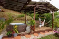 Splendid House with Jacuzzi surrounded by nature and incomparable tranquility Hotels in Quesada