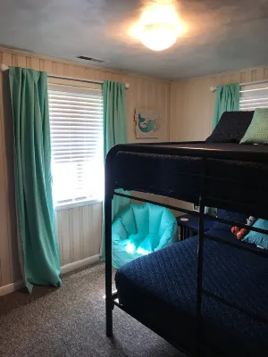 Gorgeous lake front cottage. Enjoy those summer nights on the lake