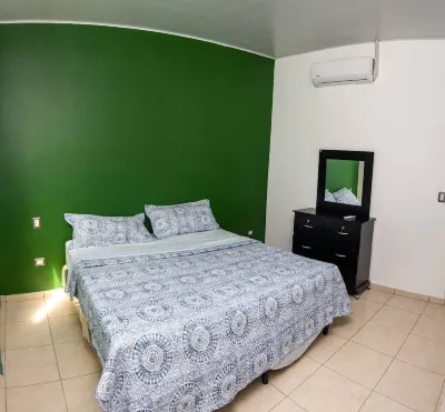 Nice home & Immaculate nice and relaxing Hotels in 
