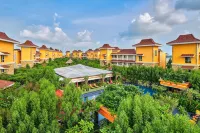 Mayfair Lake Resort Hotels in 