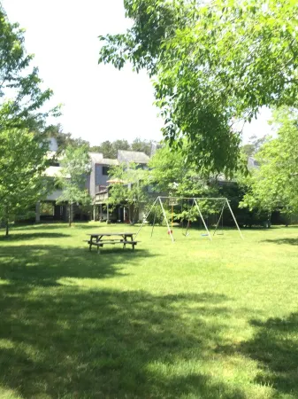 Serene Sengekontacket Pond Getaway Отели рядом с достопримечательностью «ЙМКА Мартас-Винъярд»