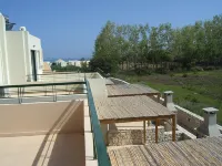 Holiday villa, close to the beach, with swimming pool and mountain views Hotel a Asprouliani