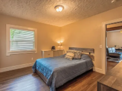 Mountain Views Newly Renovated Home Hotels in Ogden