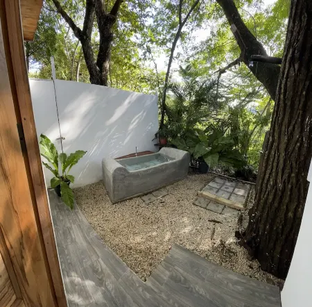 Nature Lovers Paradise w/ outdoor bath - 4 min walk from the beach!