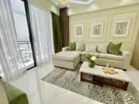 Elegant & Luxurious 5th Floor 1 Bedroom Apartment