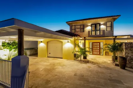 A NEW luxury villa overlooking the Laguna Marina