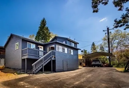 Bass Lake Escape-Near the Shore • Explore Yosemite • Close to the Pines Village