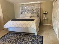 Charming 4-bedroom house with AC, WiFi, and  play areas in pleasant Tucson