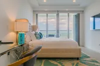 Azure Beach Residences 3 Bed/3 Bath Suite 180 Degree Views of  Eagle/Palm Beach.