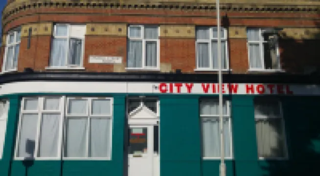 City View Hotel Stratford Hotels near Bow
