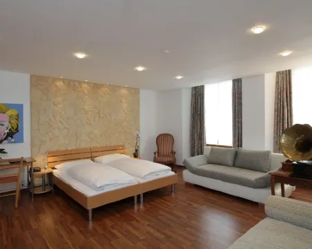 Hotel Roter Turm Hoteles en Soleura