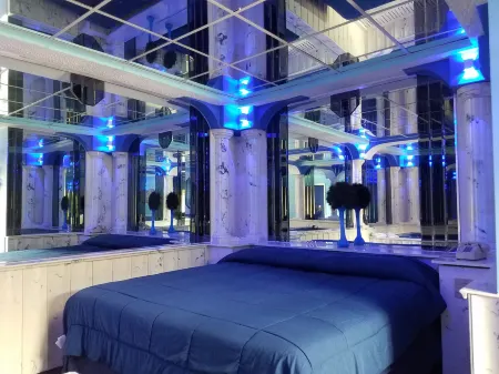 Gallery Holiday Motel Отели рядом с достопримечательностью «Perth Amboy City Hall»