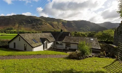 Felldale Các khách sạn gần Place Fell