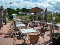 Le Relais du Canalou Hotels in Digoin