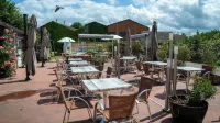 Le Relais du Canalou Hotels in Digoin