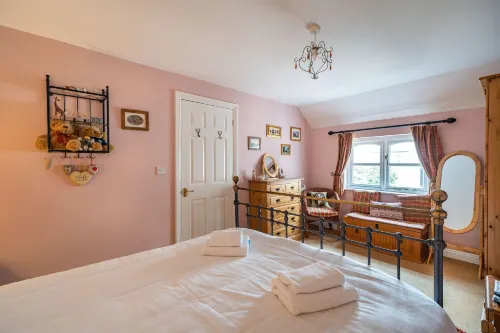 Amber Cottage Hotels in Cartmel