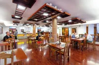 Conde de Lemos Hotel - breakfast