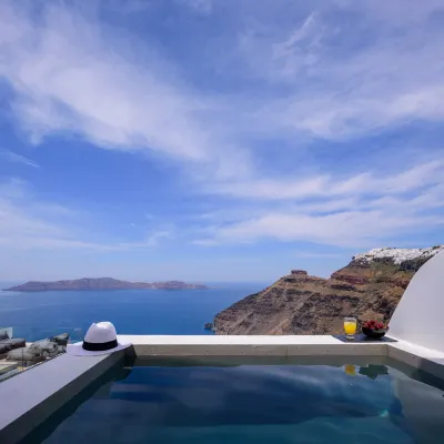 Agnadema Apartments Hotels in Fira