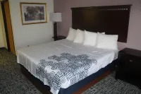 Pier Inn Hotels in Luna Pier
