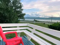 Sea Breeze Cottages - Ocean View