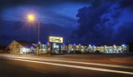 Roadrunner Lodge Motel