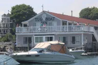 Tugboat Inn Hotels near Ed Brown’s Wharfside Gallery