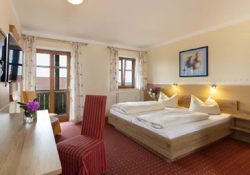 Landgasthof Zum Kirchenwirt Hoteles en 