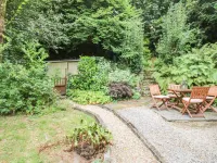 Tinners Cottage Hotels in Liskeard