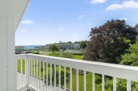 The Sparhawk Oceanfront Resort - Ocean View