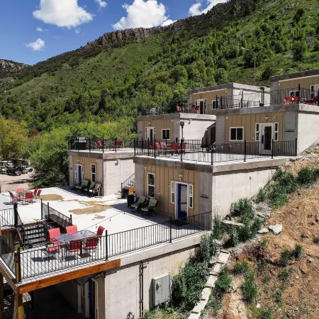 Modern Lava Hot Springs Studio, Walk to Pools